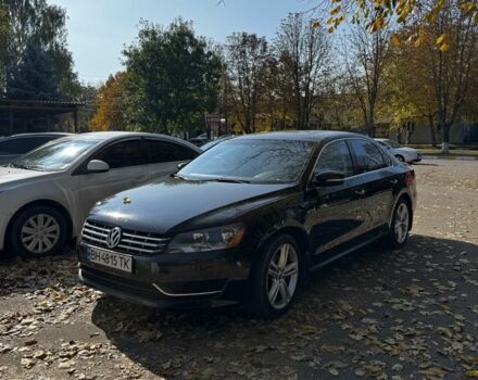 Чорний Фольксваген Пассат, об'ємом двигуна 2 л та пробігом 216 тис. км за 9900 $, фото 2 на Automoto.ua