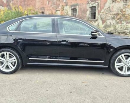 Чорний Фольксваген Пассат, об'ємом двигуна 1.97 л та пробігом 215 тис. км за 11900 $, фото 7 на Automoto.ua