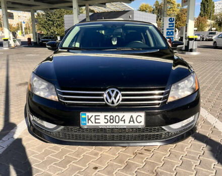 Черный Фольксваген Пассат, объемом двигателя 1.8 л и пробегом 211 тыс. км за 10500 $, фото 1 на Automoto.ua