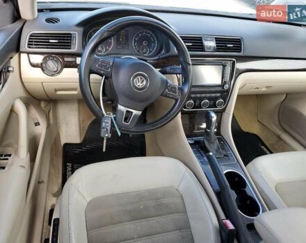 Черный Фольксваген Пассат, объемом двигателя 2 л и пробегом 130 тыс. км за 1200 $, фото 7 на Automoto.ua