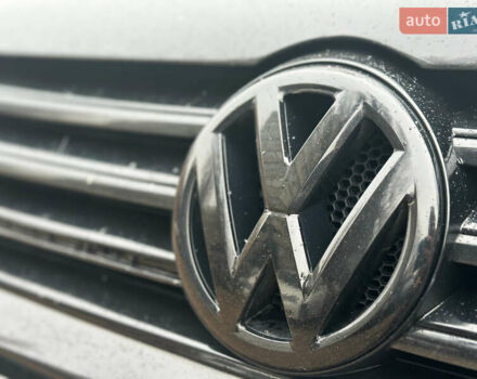 Чорний Фольксваген Пассат, об'ємом двигуна 1.8 л та пробігом 255 тис. км за 10100 $, фото 14 на Automoto.ua