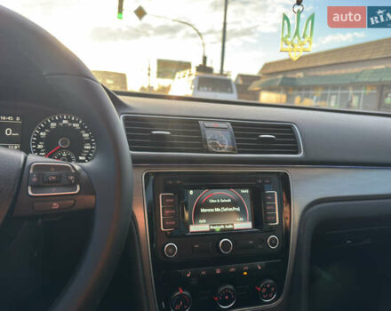 Чорний Фольксваген Пассат, об'ємом двигуна 1.8 л та пробігом 184 тис. км за 11000 $, фото 24 на Automoto.ua