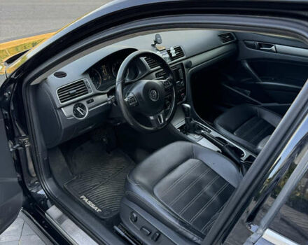 Черный Фольксваген Пассат, объемом двигателя 1.8 л и пробегом 230 тыс. км за 12700 $, фото 19 на Automoto.ua