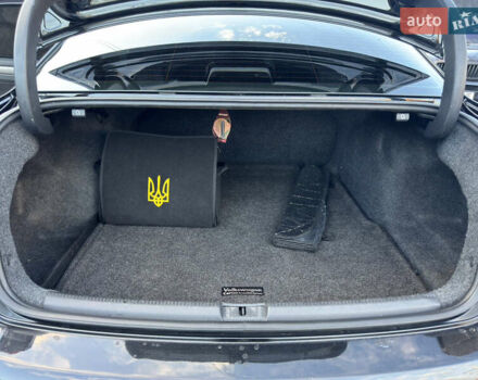 Чорний Фольксваген Пассат, об'ємом двигуна 1.8 л та пробігом 184 тис. км за 11000 $, фото 9 на Automoto.ua