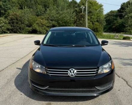 Черный Фольксваген Пассат, объемом двигателя 1.8 л и пробегом 85 тыс. км за 2000 $, фото 1 на Automoto.ua