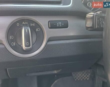 Черный Фольксваген Пассат, объемом двигателя 1.8 л и пробегом 198 тыс. км за 9950 $, фото 8 на Automoto.ua