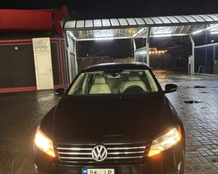 Черный Фольксваген Пассат, объемом двигателя 2 л и пробегом 288 тыс. км за 10299 $, фото 1 на Automoto.ua