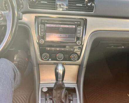 Черный Фольксваген Пассат, объемом двигателя 1.8 л и пробегом 211 тыс. км за 10500 $, фото 28 на Automoto.ua