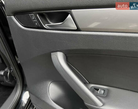 Чорний Фольксваген Пассат, об'ємом двигуна 1.8 л та пробігом 191 тис. км за 10300 $, фото 54 на Automoto.ua