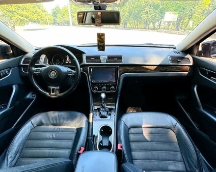 Черный Фольксваген Пассат, объемом двигателя 1.8 л и пробегом 227 тыс. км за 11999 $, фото 7 на Automoto.ua