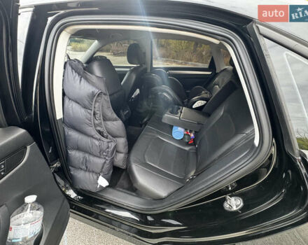 Черный Фольксваген Пассат, объемом двигателя 1.8 л и пробегом 143 тыс. км за 10800 $, фото 14 на Automoto.ua