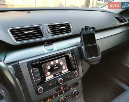 Чорний Фольксваген Пассат, об'ємом двигуна 2 л та пробігом 252 тис. км за 12900 $, фото 73 на Automoto.ua