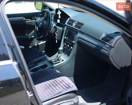 Чорний Фольксваген Пассат, об'ємом двигуна 1.8 л та пробігом 187 тис. км за 10500 $, фото 24 на Automoto.ua