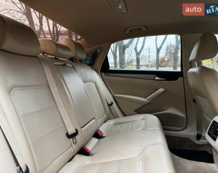 Черный Фольксваген Пассат, объемом двигателя 1.8 л и пробегом 140 тыс. км за 10990 $, фото 25 на Automoto.ua