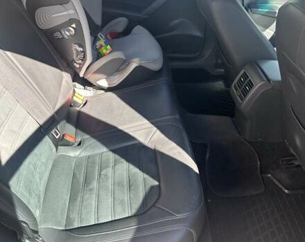 Черный Фольксваген Пассат, объемом двигателя 1.8 л и пробегом 194 тыс. км за 13000 $, фото 9 на Automoto.ua