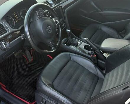 Черный Фольксваген Пассат, объемом двигателя 1.8 л и пробегом 293 тыс. км за 12500 $, фото 6 на Automoto.ua