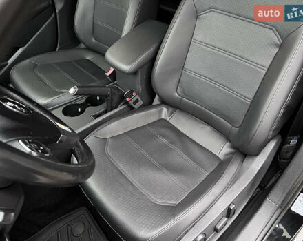 Чорний Фольксваген Пассат, об'ємом двигуна 1.8 л та пробігом 191 тис. км за 10300 $, фото 25 на Automoto.ua