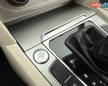 Черный Фольксваген Пассат, объемом двигателя 2 л и пробегом 215 тыс. км за 16900 $, фото 45 на Automoto.ua