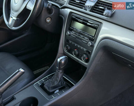 Черный Фольксваген Пассат, объемом двигателя 1.8 л и пробегом 222 тыс. км за 8999 $, фото 15 на Automoto.ua