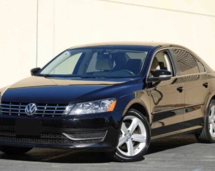 Черный Фольксваген Пассат, объемом двигателя 2 л и пробегом 73 тыс. км за 8000 $, фото 1 на Automoto.ua