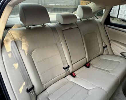 Чорний Фольксваген Пассат, об'ємом двигуна 1.8 л та пробігом 146 тис. км за 10800 $, фото 25 на Automoto.ua