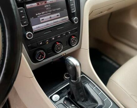 Черный Фольксваген Пассат, объемом двигателя 1.8 л и пробегом 146 тыс. км за 11200 $, фото 4 на Automoto.ua