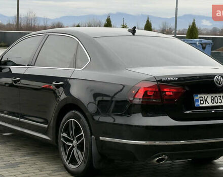 Чорний Фольксваген Пассат, об'ємом двигуна 2 л та пробігом 188 тис. км за 12950 $, фото 17 на Automoto.ua