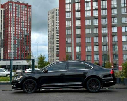 Черный Фольксваген Пассат, объемом двигателя 1.8 л и пробегом 180 тыс. км за 13500 $, фото 4 на Automoto.ua