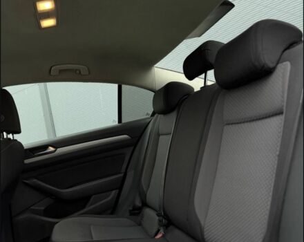 Черный Фольксваген Пассат, объемом двигателя 1.6 л и пробегом 345 тыс. км за 9700 $, фото 5 на Automoto.ua