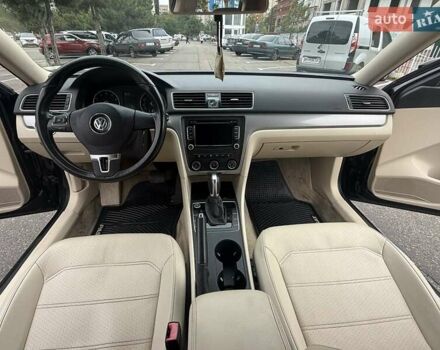 Чорний Фольксваген Пассат, об'ємом двигуна 1.8 л та пробігом 147 тис. км за 9300 $, фото 27 на Automoto.ua