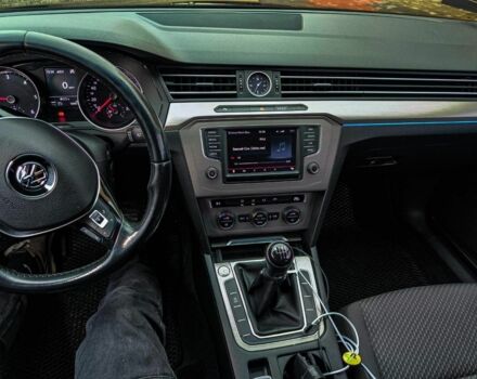 Чорний Фольксваген Пассат, об'ємом двигуна 1.6 л та пробігом 300 тис. км за 11750 $, фото 8 на Automoto.ua