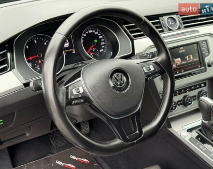 Черный Фольксваген Пассат, объемом двигателя 2 л и пробегом 325 тыс. км за 15500 $, фото 25 на Automoto.ua