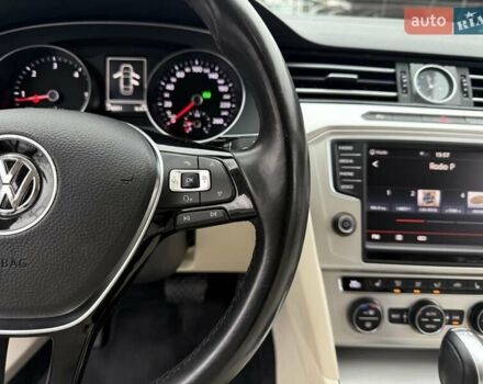 Черный Фольксваген Пассат, объемом двигателя 2 л и пробегом 215 тыс. км за 16900 $, фото 44 на Automoto.ua