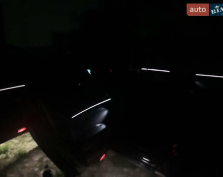 Черный Фольксваген Пассат, объемом двигателя 1.6 л и пробегом 235 тыс. км за 13600 $, фото 16 на Automoto.ua