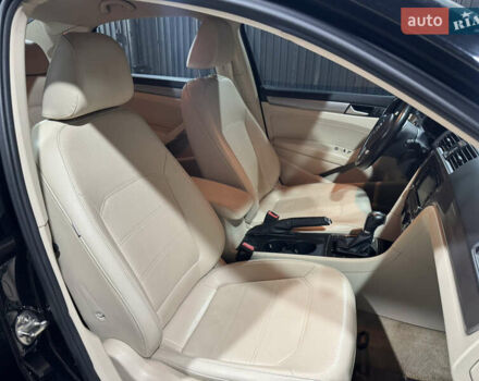 Черный Фольксваген Пассат, объемом двигателя 1.8 л и пробегом 197 тыс. км за 9700 $, фото 22 на Automoto.ua