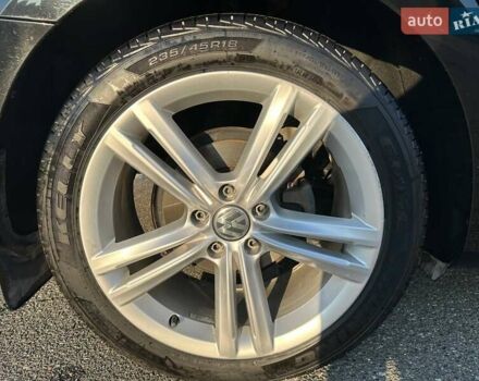 Чорний Фольксваген Пассат, об'ємом двигуна 2 л та пробігом 231 тис. км за 13000 $, фото 23 на Automoto.ua