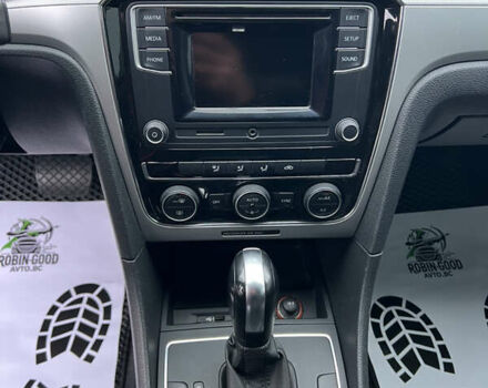 Черный Фольксваген Пассат, объемом двигателя 1.8 л и пробегом 161 тыс. км за 12300 $, фото 19 на Automoto.ua