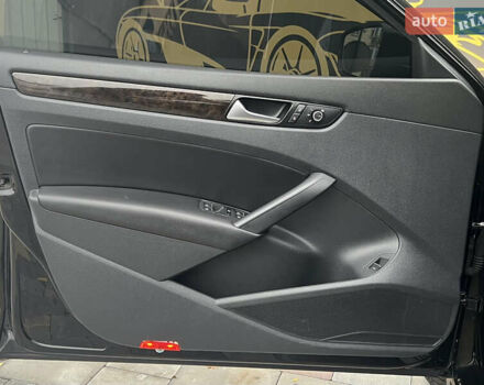 Черный Фольксваген Пассат, объемом двигателя 1.8 л и пробегом 252 тыс. км за 10600 $, фото 9 на Automoto.ua