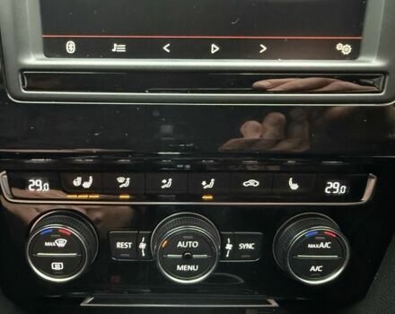 Черный Фольксваген Пассат, объемом двигателя 2 л и пробегом 237 тыс. км за 16700 $, фото 15 на Automoto.ua