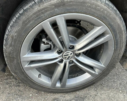 Чорний Фольксваген Пассат, об'ємом двигуна 1.97 л та пробігом 234 тис. км за 10600 $, фото 7 на Automoto.ua