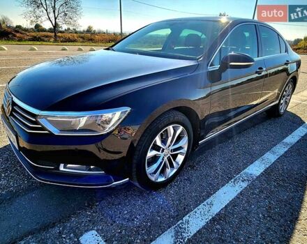 Фольксваген Пассат 2015 в Черновцах на Automoto.ua Черный Фольксваген Пассат, объемом двигателя 1.97 л и пробегом 303 тыс. км за 17100 $, фото 1 на Automoto.ua