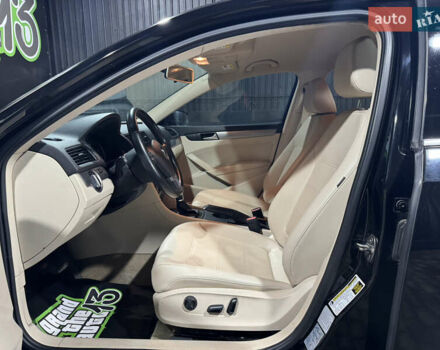 Черный Фольксваген Пассат, объемом двигателя 1.8 л и пробегом 197 тыс. км за 9700 $, фото 19 на Automoto.ua