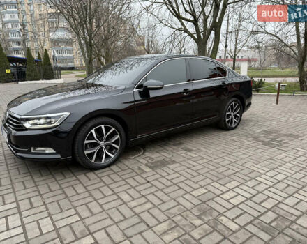Черный Фольксваген Пассат, объемом двигателя 1.97 л и пробегом 237 тыс. км за 16700 $, фото 7 на Automoto.ua