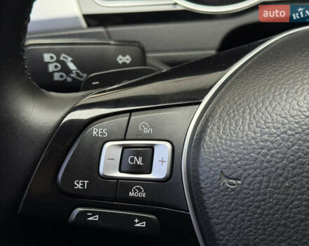 Черный Фольксваген Пассат, объемом двигателя 2 л и пробегом 239 тыс. км за 15300 $, фото 25 на Automoto.ua