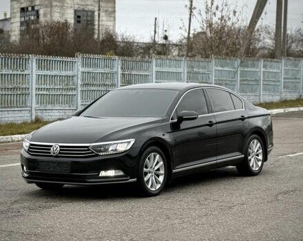 Чорний Фольксваген Пассат, об'ємом двигуна 2 л та пробігом 224 тис. км за 16300 $, фото 4 на Automoto.ua