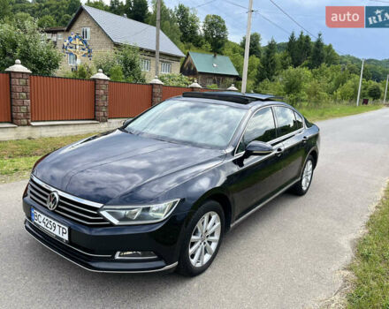 Черный Фольксваген Пассат, объемом двигателя 1.6 л и пробегом 235 тыс. км за 13600 $, фото 4 на Automoto.ua
