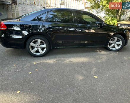 Черный Фольксваген Пассат, объемом двигателя 1.8 л и пробегом 214 тыс. км за 10900 $, фото 12 на Automoto.ua