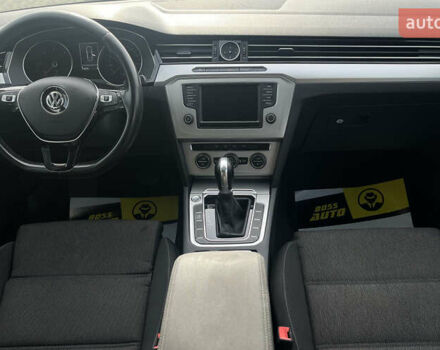 Черный Фольксваген Пассат, объемом двигателя 1.97 л и пробегом 230 тыс. км за 16800 $, фото 8 на Automoto.ua