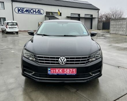 Черный Фольксваген Пассат, объемом двигателя 1.8 л и пробегом 161 тыс. км за 12300 $, фото 2 на Automoto.ua