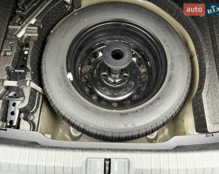 Черный Фольксваген Пассат, объемом двигателя 2 л и пробегом 325 тыс. км за 15500 $, фото 63 на Automoto.ua